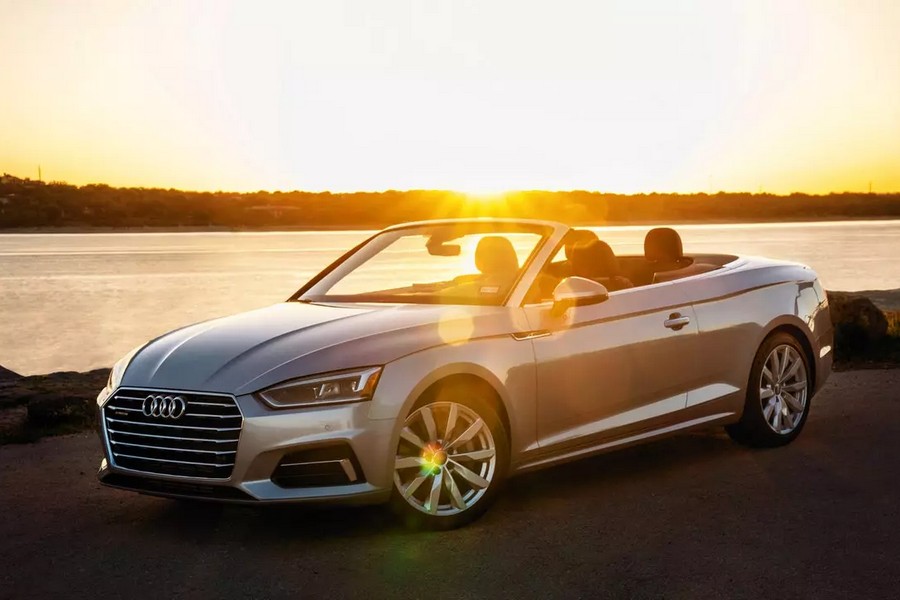 Pros and Cons of Renting a Convertible